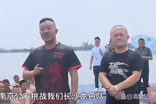 国足谁带都一样？媒体人：高洪波带队4场1分，里皮6场11分